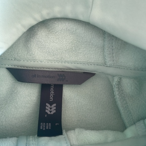 All in motion bonded rain jacket - Picture 2 of 6